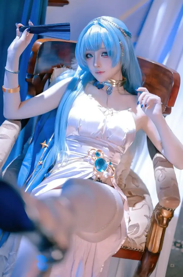 屿鱼 – 胜利女神:妮姬 海伦 礼服