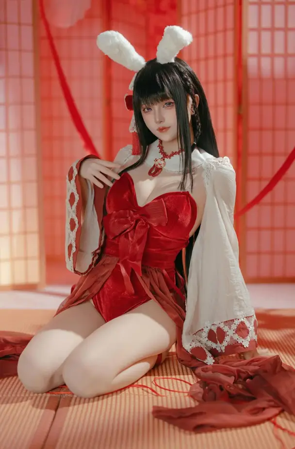 屿鱼 – 碧蓝航线 大山·祈愿的巫女兔